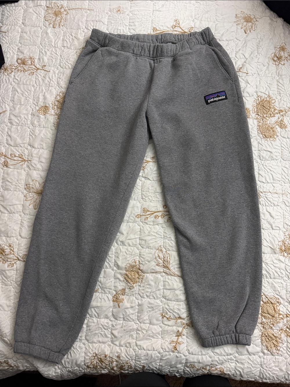 Patagonia Gray Fleece Sweatpants with Logo Patch